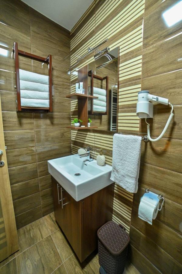 Studio apartmani Emili apartman br 2 Bijeljina Bagian luar foto